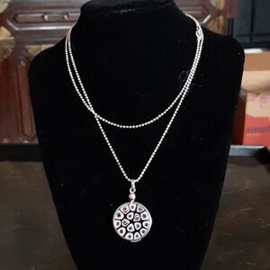Silver necklace with glass pendent